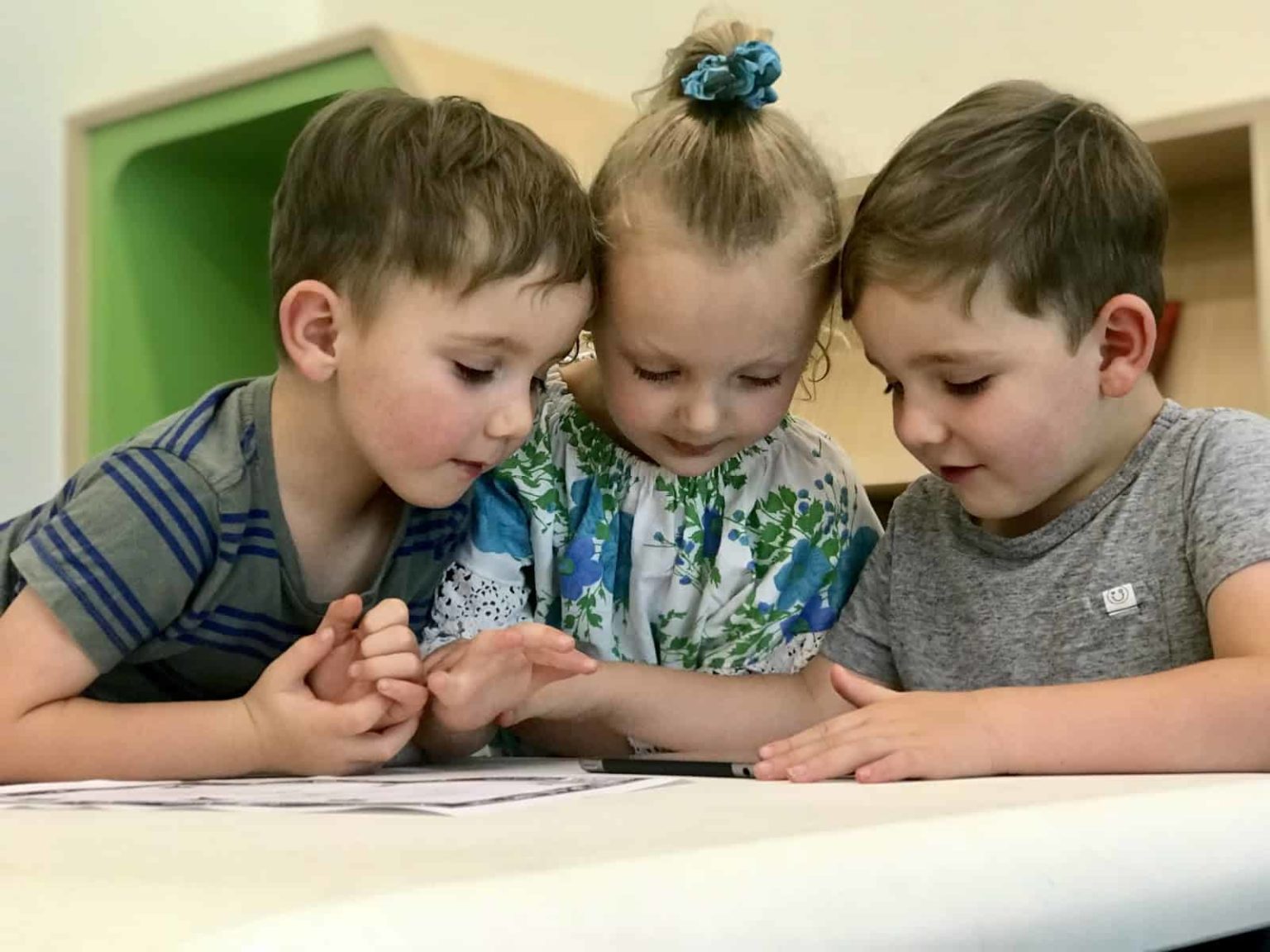 Augmented Reality in Kindergarten? Getting Smart